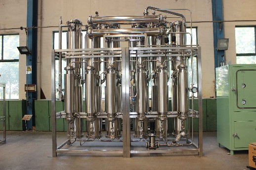 3T蒸汽多效蒸馏水机